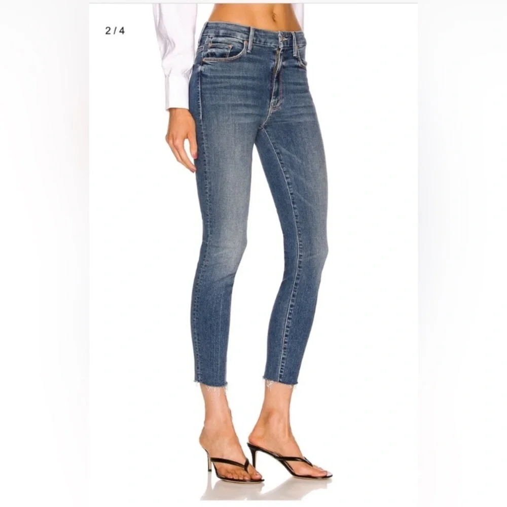 Mother High Waisted Looker Ankle Fray Walking On Coals - Picture 12 of 16